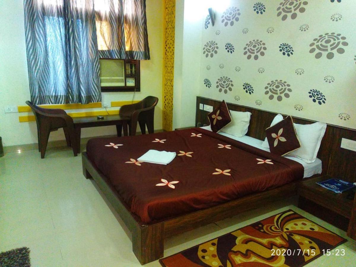 Hotel Mahadev Villa Джапур Экстерьер фото